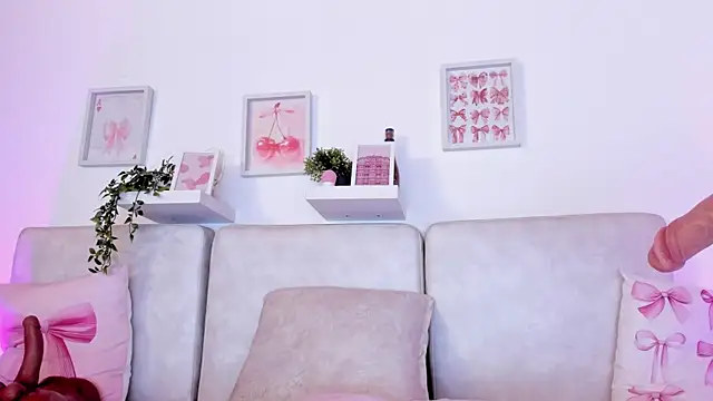 Malka Burning online show from 10/18/25, 08:09