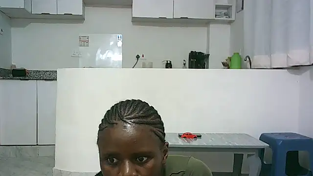 Snapshot of hottgirlval chatting on 09/20/25, 08:10 hottgirlval online show from 09/20/25, 08:10