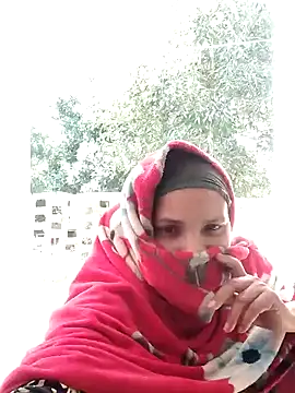 Snapshot of Hot-rubina chatting on 02/14/25, 06:45 Hot-rubina online show from 02/14/25, 06:45