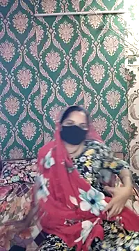 Snapshot of Hot-rubina chatting on 02/15/25, 03:28 Hot-rubina online show from 02/15/25, 03:28