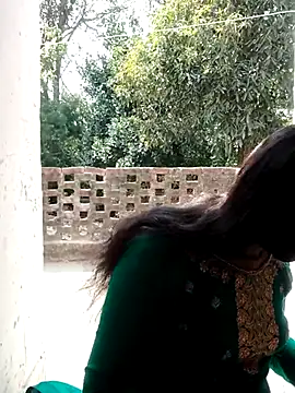 Snapshot of Hot-rubina chatting on 02/20/25, 06:50 Hot-rubina online show from 02/20/25, 06:50