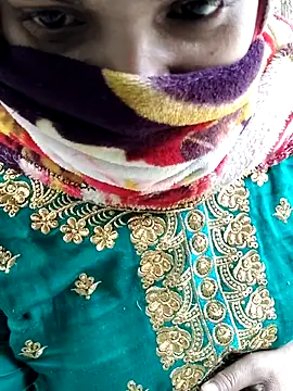 Snapshot of Hot-rubina chatting on 02/21/25, 03:23 Hot-rubina online show from 02/21/25, 03:23
