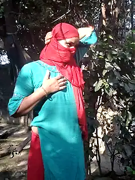 Snapshot of Hot-rubina chatting on 02/23/25, 03:45 Hot-rubina online show from 02/23/25, 03:45