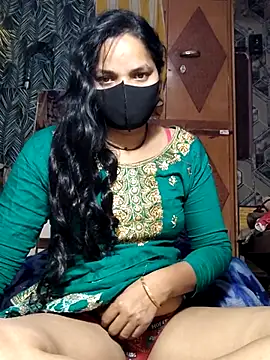 Snapshot of Hot-rubina chatting on 03/02/25, 10:05 Hot-rubina online show from 03/02/25, 10:05