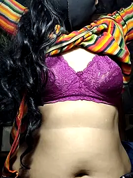 Snapshot of Hot-rubina chatting on 03/06/25, 08:41 Hot-rubina online show from 03/06/25, 08:41