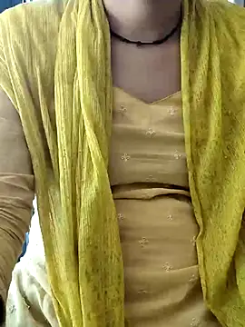 Snapshot of Hot-rubina chatting on 03/14/25, 04:21 Hot-rubina online show from 03/14/25, 04:21