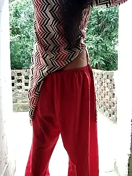 Snapshot of Hot-rubina chatting on 09/14/25, 02:54 Hot-rubina online show from 09/14/25, 02:54