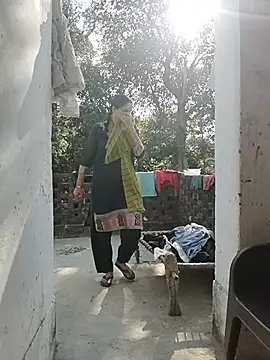 Snapshot of Hot-rubina chatting on 02/16/26, 09:49 Hot-rubina online show from 02/16/26, 09:49