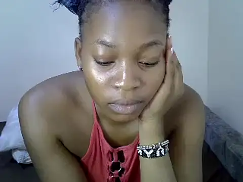 Snapshot of _Becky002 chatting on 02/19/25, 12:11 Becky002 online show from 02/19/25, 12:11