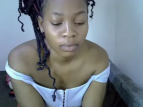 Snapshot of _Becky002 chatting on 02/22/25, 10:07 Becky002 online show from 02/22/25, 10:07