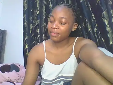 Snapshot of _Becky002 chatting on 09/24/25, 10:07 Becky002 online show from 09/24/25, 10:07