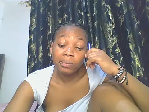 Snapshot of _Becky002 chatting on 09/25/25, 08:29 Becky002 online show from 09/25/25, 08:29