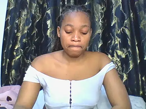 Snapshot of _Becky002 chatting on 11/16/25, 09:48 Becky002 online show from 11/16/25, 09:48