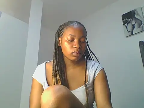 Snapshot of _Becky002 chatting on 12/03/25, 07:49 Becky002 online show from 12/03/25, 07:49