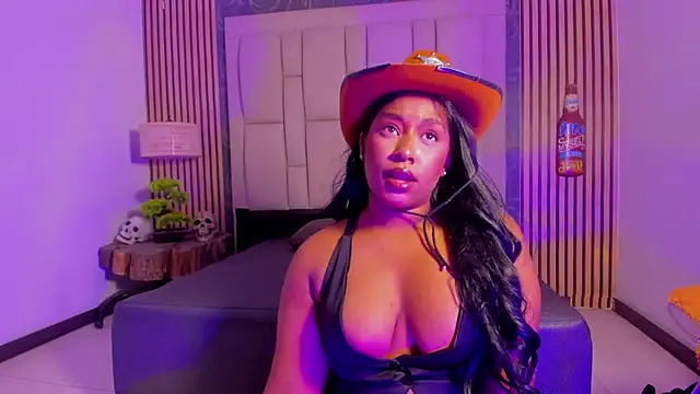 kriixtybrown online show from 10/27/25, 09:41