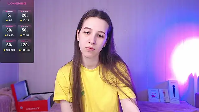 ur kitty   online show from 12/19/25, 10:00