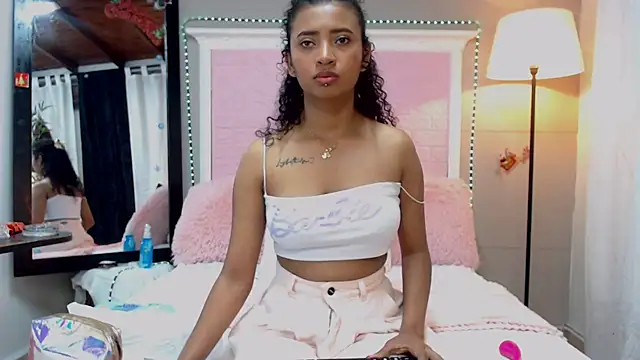 JessyZoe online show from 01/23/25, 12:19