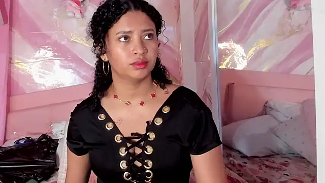 JessyZoe online show from 10/28/25, 03:47