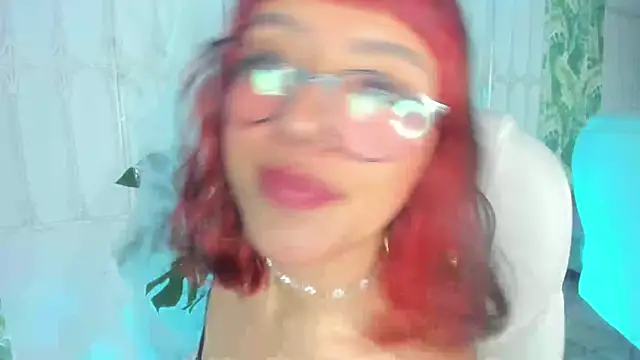 cute hollywood online show from 10/15/25, 12:27