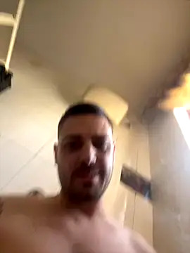 Snapshot of iltoscano95 chatting on 10/03/25, 12:02 iltoscano95 online show from 10/03/25, 12:02