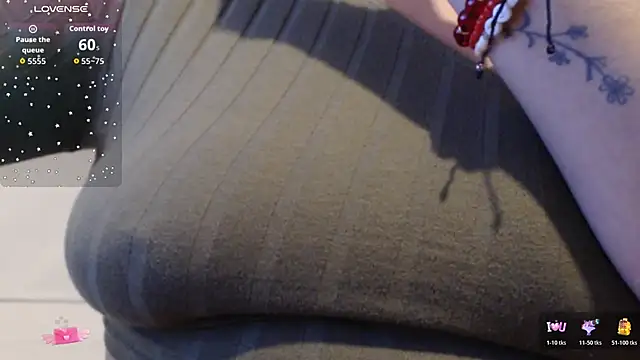 EmaGw online show from 10/26/25, 12:16