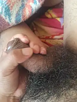 Snapshot of yersonx chatting on 11/19/25, 03:23 yersonx online show from 11/19/25, 03:23