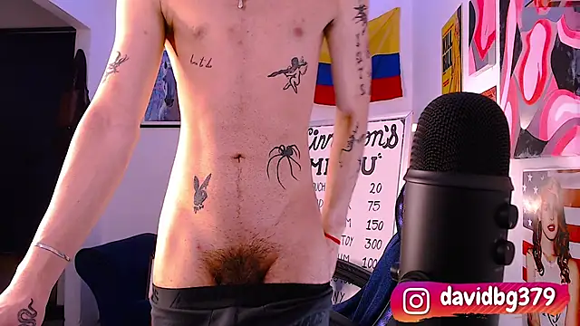 Snapshot of cinnamon_boyxxx chatting on 03/04/25, 03:55 cinnamon boyxxx online show from 03/04/25, 03:55