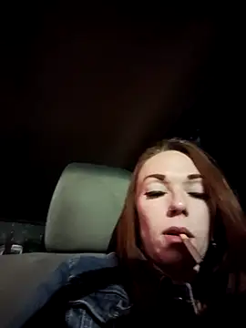 Genevieve143 online show from 11/01/25, 04:25