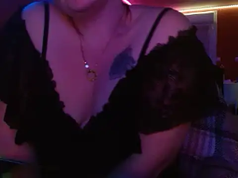 cruellaculdenfer67 online show from 02/10/25, 10:51