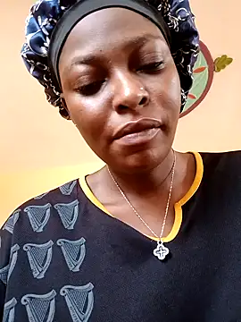 Snapshot of Midnight_Clique_ chatting on 12/06/24, 10:38 Midnight Clique online show from 12/06/24, 10:38