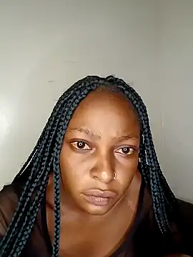 Snapshot of Midnight_Clique_ chatting on 01/14/25, 11:20 Midnight Clique online show from 01/14/25, 11:20