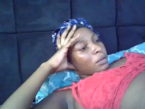 Snapshot of Midnight_Clique_ chatting on 11/03/25, 09:32 Midnight Clique online show from 11/03/25, 09:32