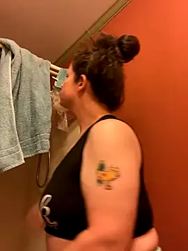 velvetta  online show from 12/01/24, 05:13