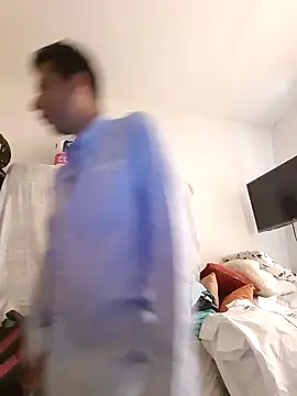 josehot151515 online show from 09/30/25, 04:12