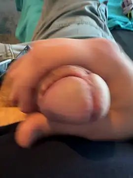 Snapshot of Sebastian24589 chatting on 03/03/25, 08:49 Sebastian24589 online show from 03/03/25, 08:49