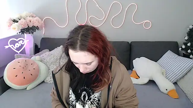 Mini Diva online show from 02/22/26, 09:08