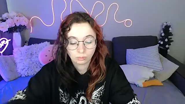 Mini Diva online show from 03/20/26, 09:14