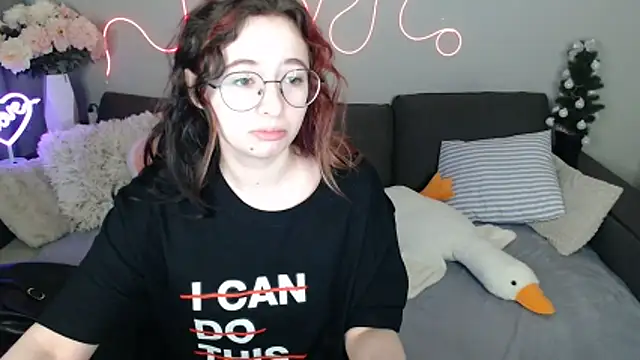 Mini Diva online show from 03/22/26, 09:13