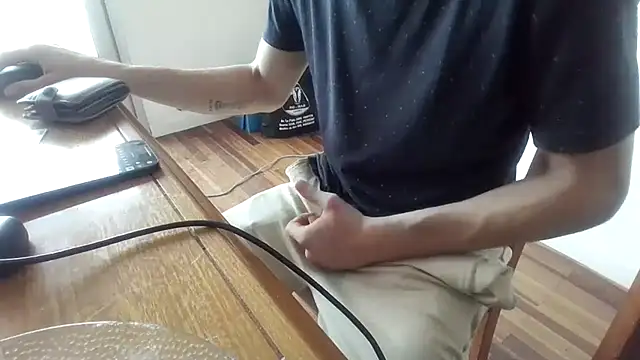 nicolaaaaas online show from 02/27/25, 09:58