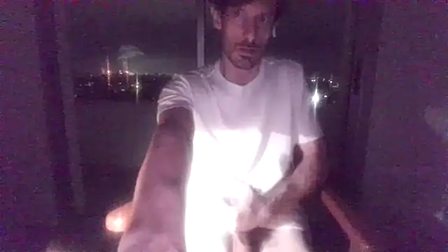 Snapshot of nicolaaaaas chatting on 03/17/25, 09:12 nicolaaaaas online show from 03/17/25, 09:12