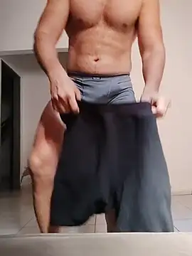 Snapshot of caiomax2 chatting on 10/11/25, 04:38 caiomax2 online show from 10/11/25, 04:38