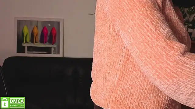 annakillianox online show from 12/20/25, 12:23