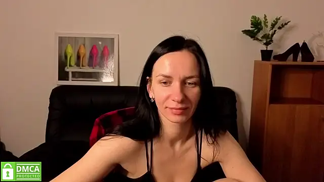 annakillianox online show from 04/24/26, 05:32