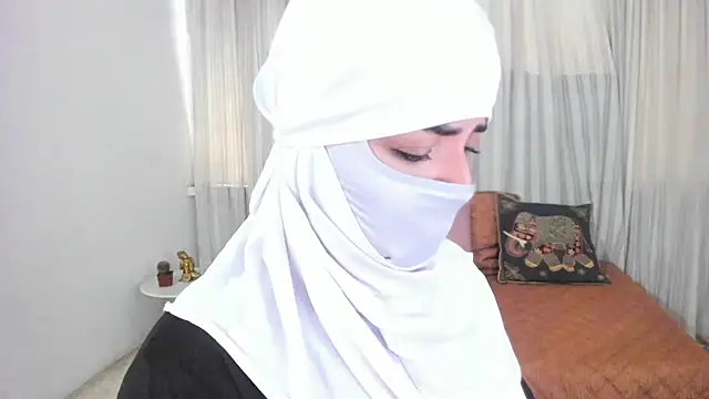 Uzra hayed online show from 06/25/26, 02:54