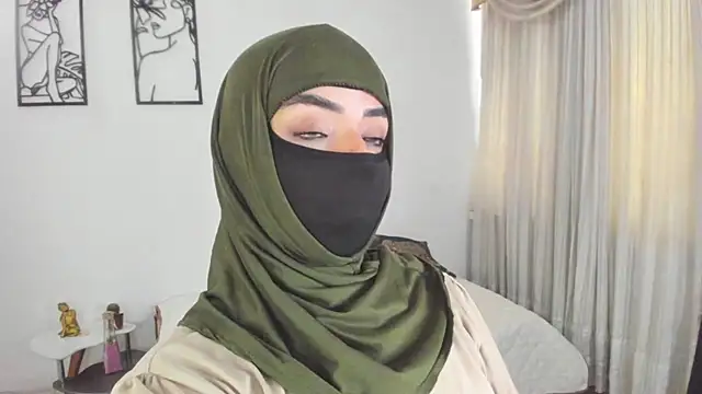 Uzra hayed online show from 07/28/26, 04:39