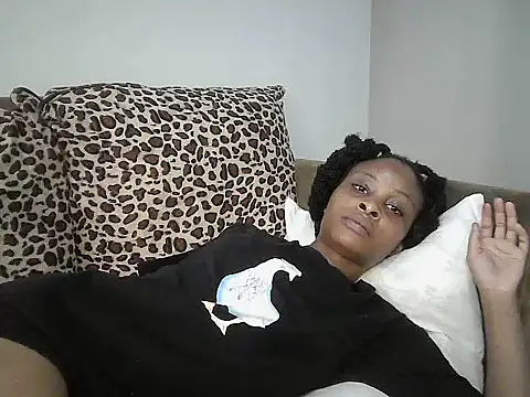 Snapshot of Toxique_ chatting on 01/08/26, 10:17 Toxique online show from 01/08/26, 10:17