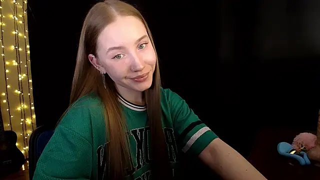 SindiWatsoon online show from 02/04/26, 02:56