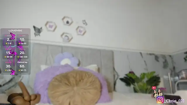 christal cutee online show from 04/21/26, 03:57