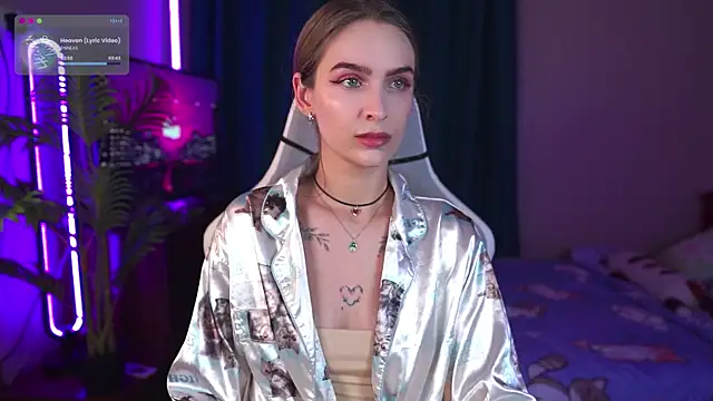 Kamila icee online show from 10/19/25, 06:52