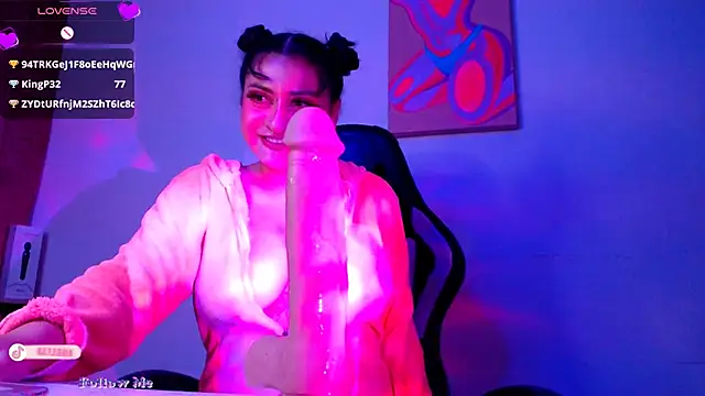 setzuna  online show from 03/09/25, 07:15